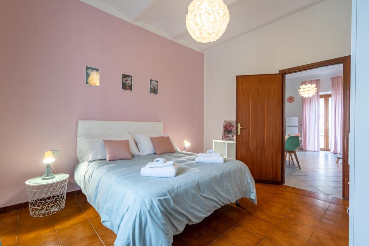 La Verde Rosa - Casa Vacanze A Due Passi Dal Lago Marta Eksteriør billede